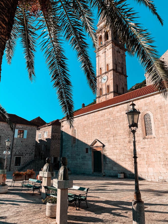 perast