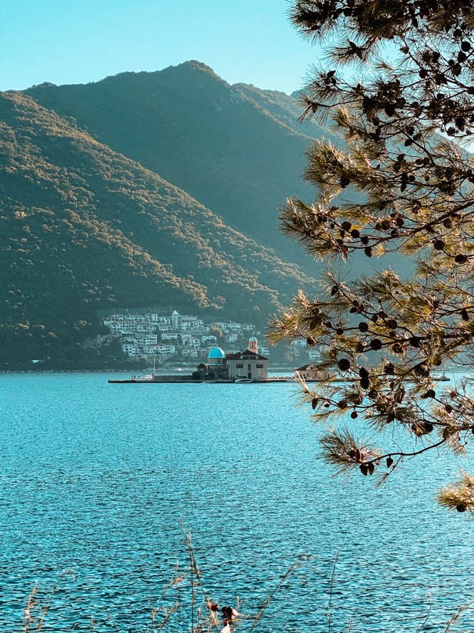 perast